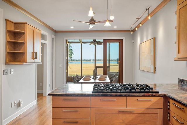 22 River Reach Way, Charleston, SC 29407