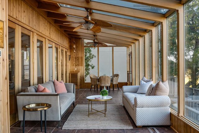 22 River Reach Way, Charleston, SC 29407