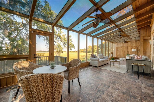 22 River Reach Way, Charleston, SC 29407