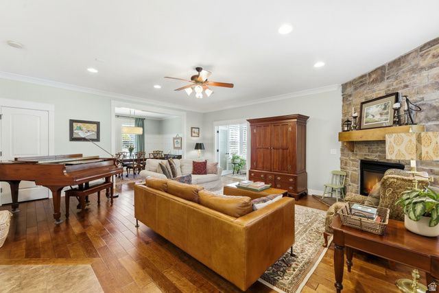 4252 W BELLEVILLE WAY, South Jordan, UT 84009