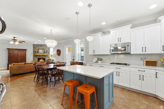 4252 W BELLEVILLE WAY, South Jordan, UT 84009