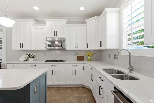 4252 W BELLEVILLE WAY, South Jordan, UT 84009