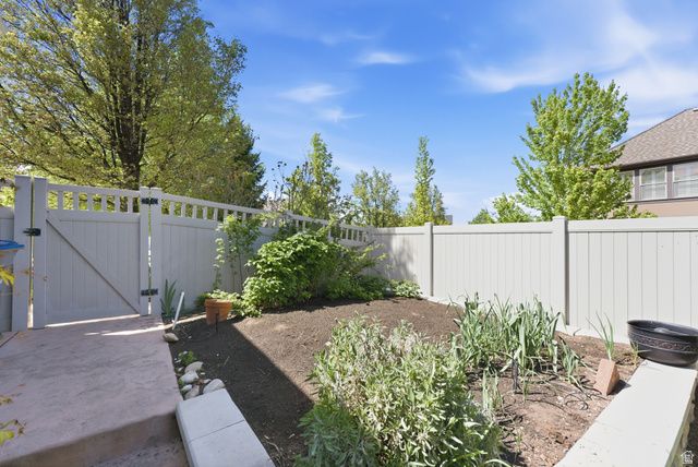 4252 W BELLEVILLE WAY, South Jordan, UT 84009