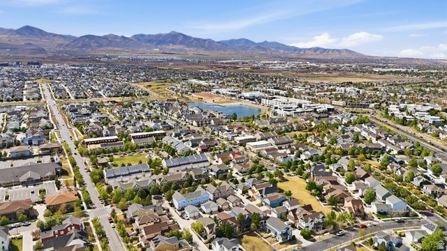 4252 W BELLEVILLE WAY, South Jordan, UT 84009