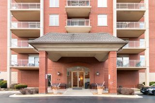 8440 Callie Avenue C405, Morton Grove, IL 60053