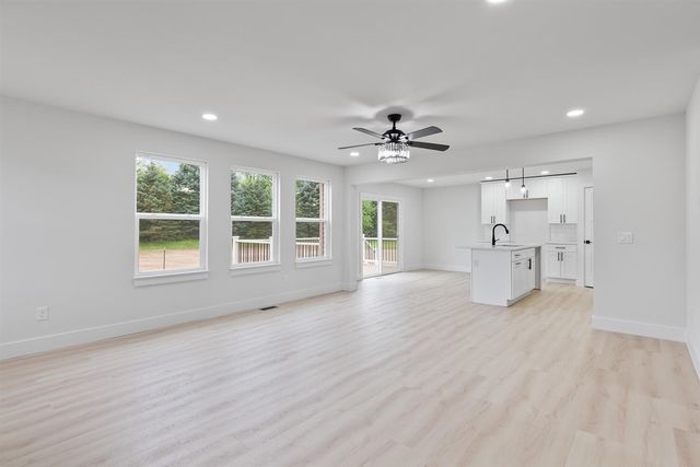 2016 Green Acres Drive, Adrian, MI 49221