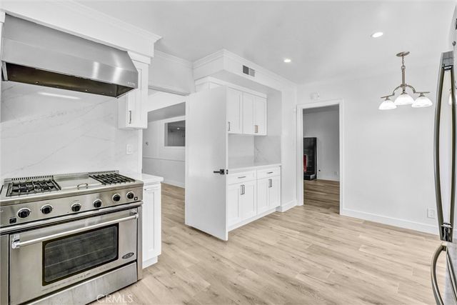 3454 Green Vista Drive, Encino, CA 91436
