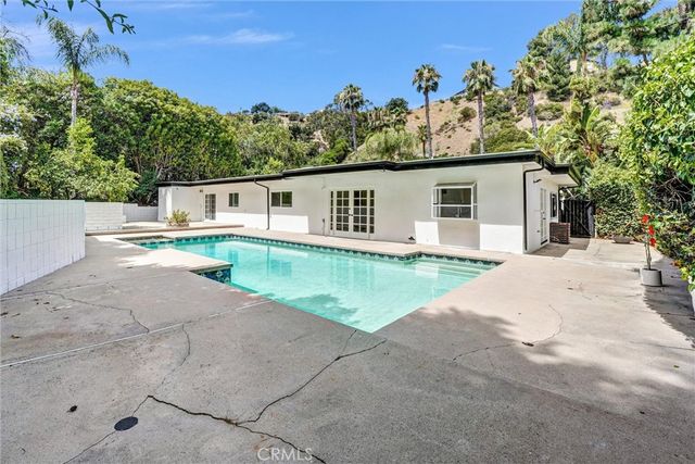 3454 Green Vista Drive, Encino, CA 91436