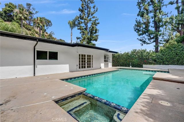 3454 Green Vista Drive, Encino, CA 91436
