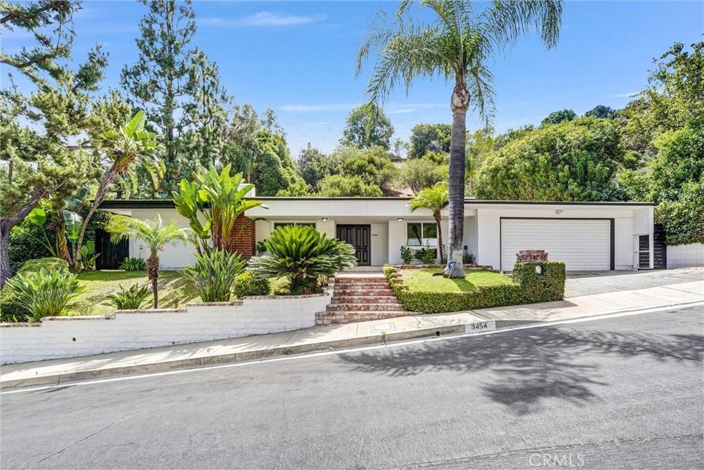 3454 Green Vista Drive, Encino, CA 91436