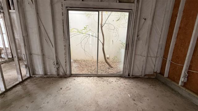 11042 Petworth Drive, Houston, TX 77072