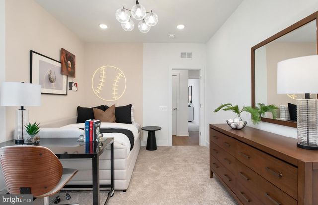 18285 BATTLEFIELD CROSSING LN, Leesburg, VA 20176