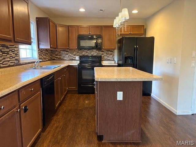 30 Grainey Drive, Glen Carbon, IL 62034