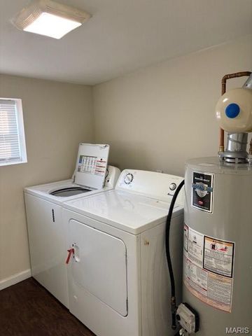 30 Grainey Drive, Glen Carbon, IL 62034