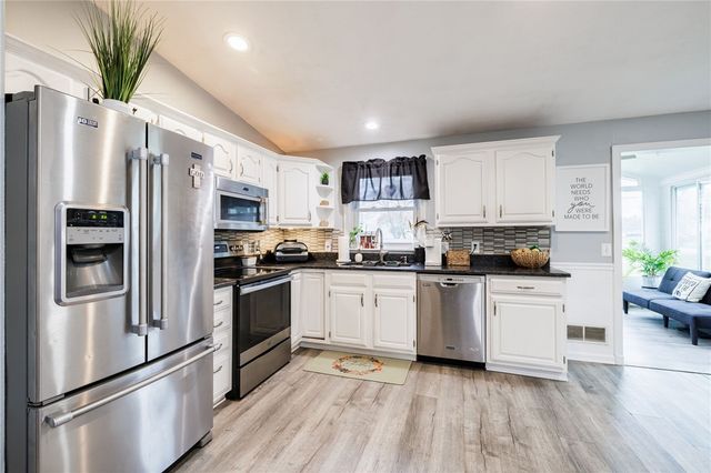 8495 Stringham Drive, Batavia, NY 14020