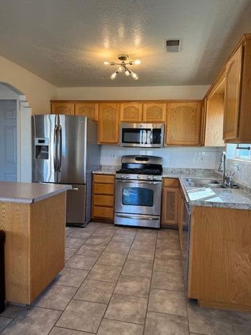 805 Sean Avenue, Socorro, NM 87801