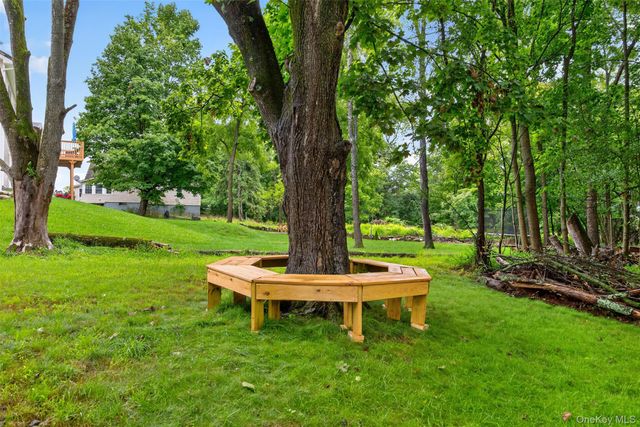 95 Silver Lake Sctn Road, Middletown, NY 10940