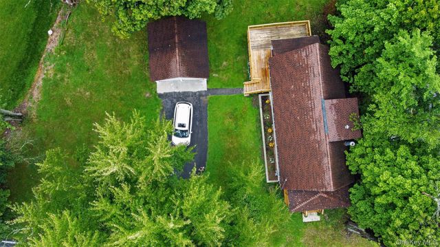 95 Silver Lake Sctn Road, Middletown, NY 10940