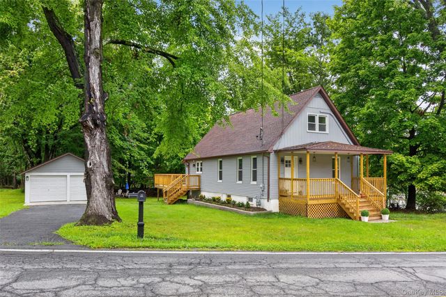 95 Silver Lake Sctn Road, Middletown, NY 10940