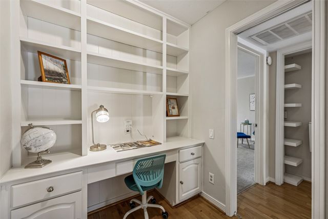 6016 E Mockingbird Lane, Dallas, TX 75206