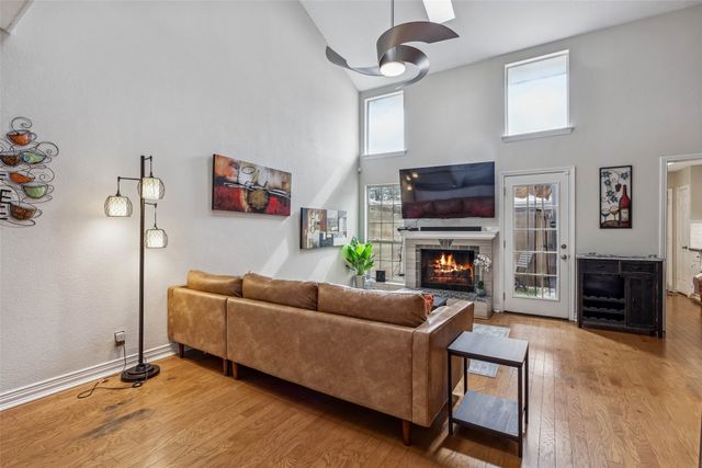 6016 E Mockingbird Lane, Dallas, TX 75206