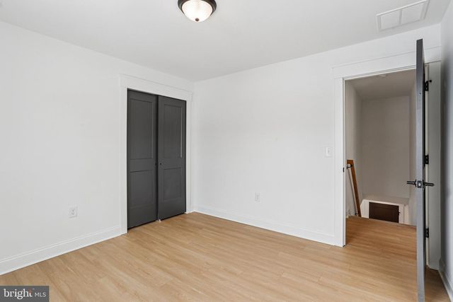 211 PARK AVE, Somerdale, NJ 08083