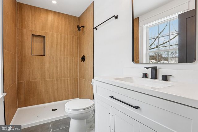 211 PARK AVE, Somerdale, NJ 08083