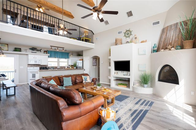 4021 Biscayne Beach Road, Port Bolivar, TX 77650