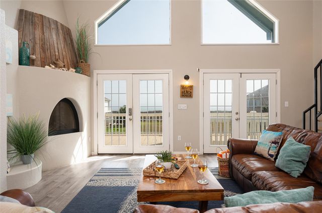 4021 Biscayne Beach Road, Port Bolivar, TX 77650