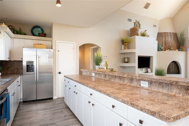 4021 Biscayne Beach Road, Port Bolivar, TX 77650
