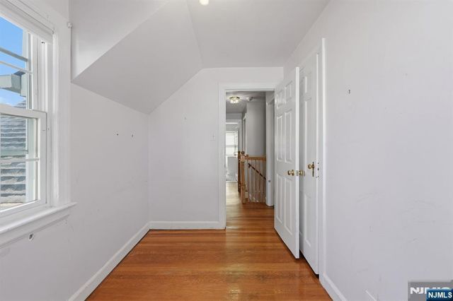 2 Lloyd Place, Belleville, NJ 07109