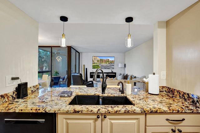 2455 Lindell Boulevard 3305, Delray Beach, FL 33444