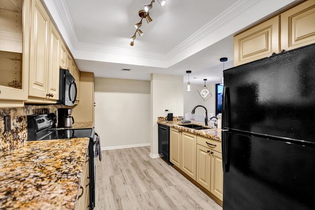 2455 Lindell Boulevard 3305, Delray Beach, FL 33444