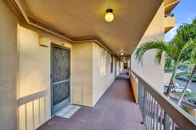 2455 Lindell Boulevard 3305, Delray Beach, FL 33444