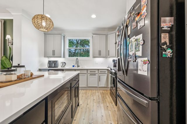 319 Campfire Ct, Winchester, TN 37398