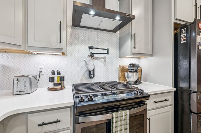 319 Campfire Ct, Winchester, TN 37398