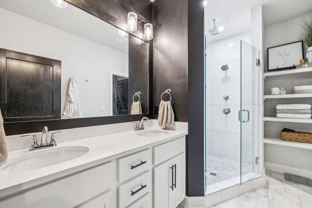 319 Campfire Ct, Winchester, TN 37398