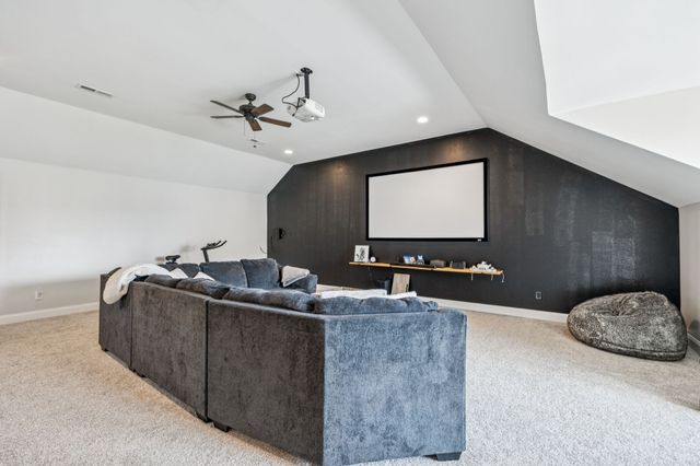 319 Campfire Ct, Winchester, TN 37398