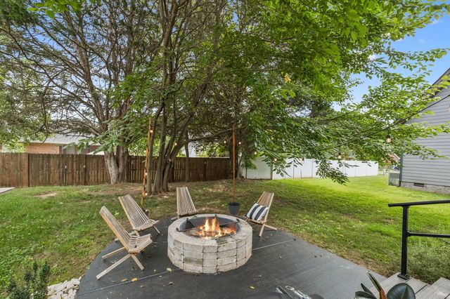 319 Campfire Ct, Winchester, TN 37398