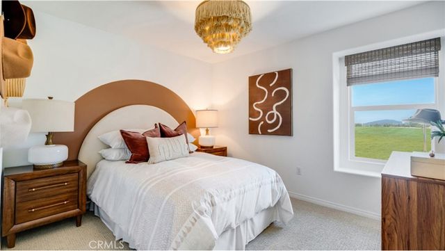 303 Grand Sky Lane, Perris, CA 92570