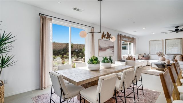 303 Grand Sky Lane, Perris, CA 92570