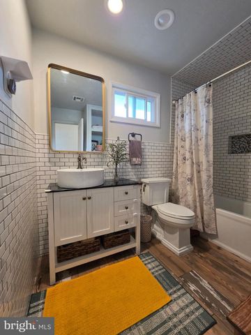 92 BRADFORD AVE, Little Falls, NJ 07424