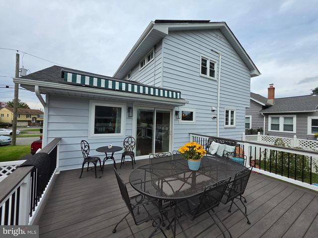 92 BRADFORD AVE, Little Falls, NJ 07424