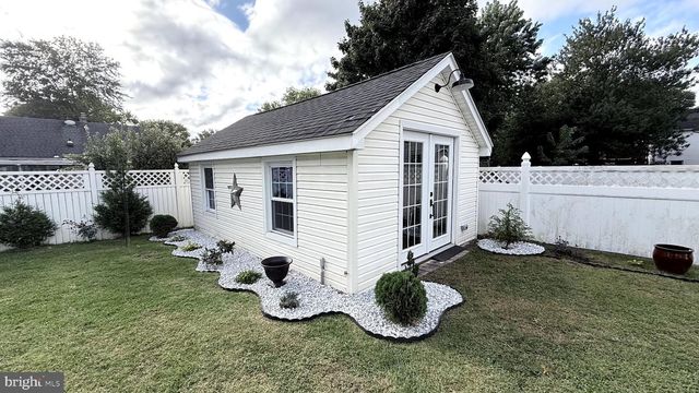 92 BRADFORD AVE, Little Falls, NJ 07424