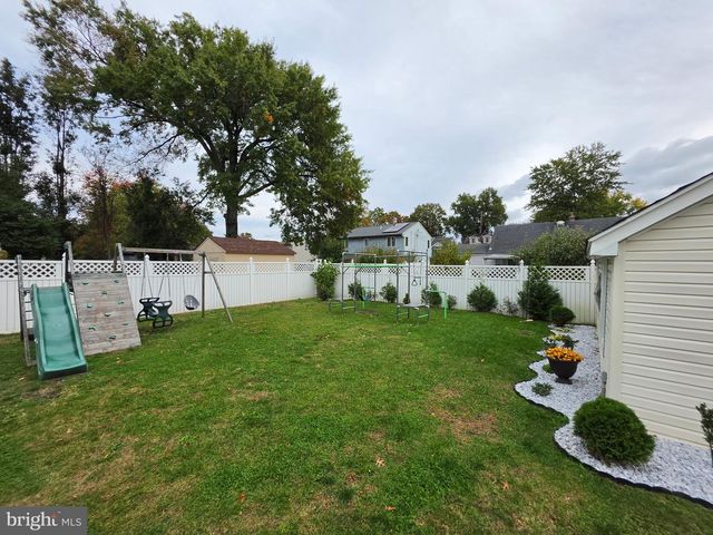 92 BRADFORD AVE, Little Falls, NJ 07424