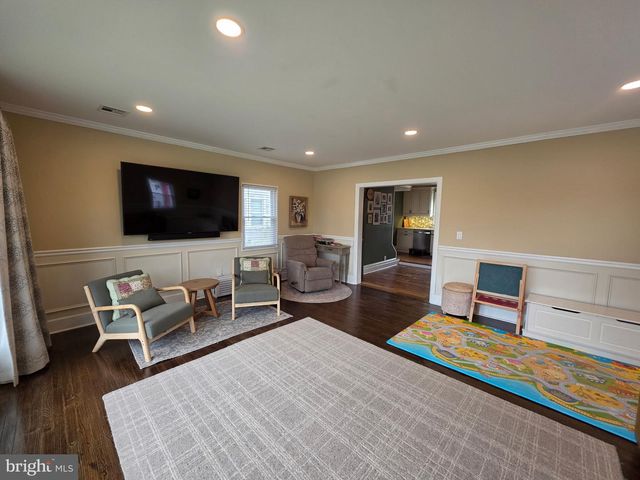 92 BRADFORD AVE, Little Falls, NJ 07424