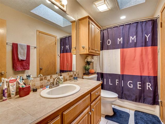 1828 NW 176th Street, Edmond, OK 73012