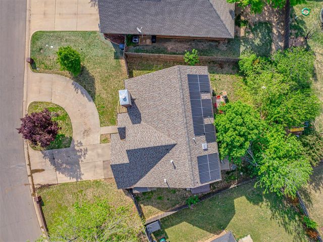 1828 NW 176th Street, Edmond, OK 73012