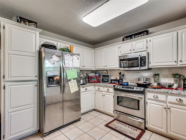 1828 NW 176th Street, Edmond, OK 73012