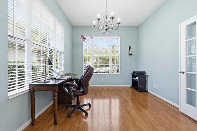 325 Kelsey Park Circle, Palm Beach Gardens, FL 33410